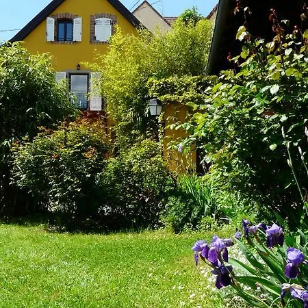 Grange Des Arts Feriehus Saint-Nabor