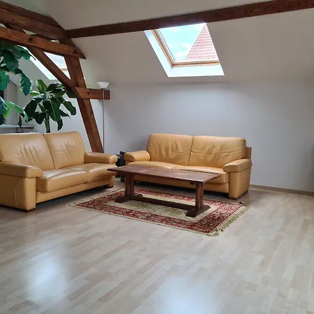 Grange Des Arts *